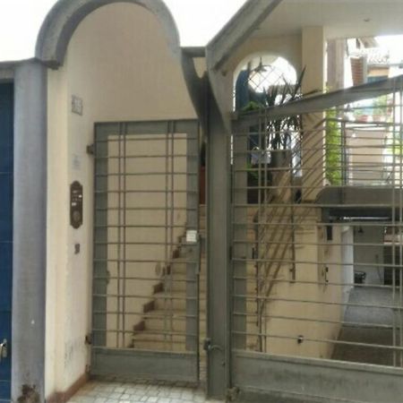 Bilocale Centro Storico Apartman Pesaro Kültér fotó