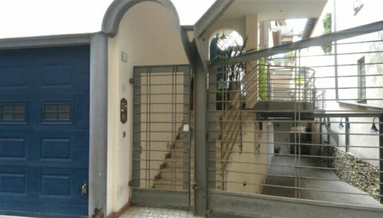 Bilocale Centro Storico Apartman Pesaro Kültér fotó