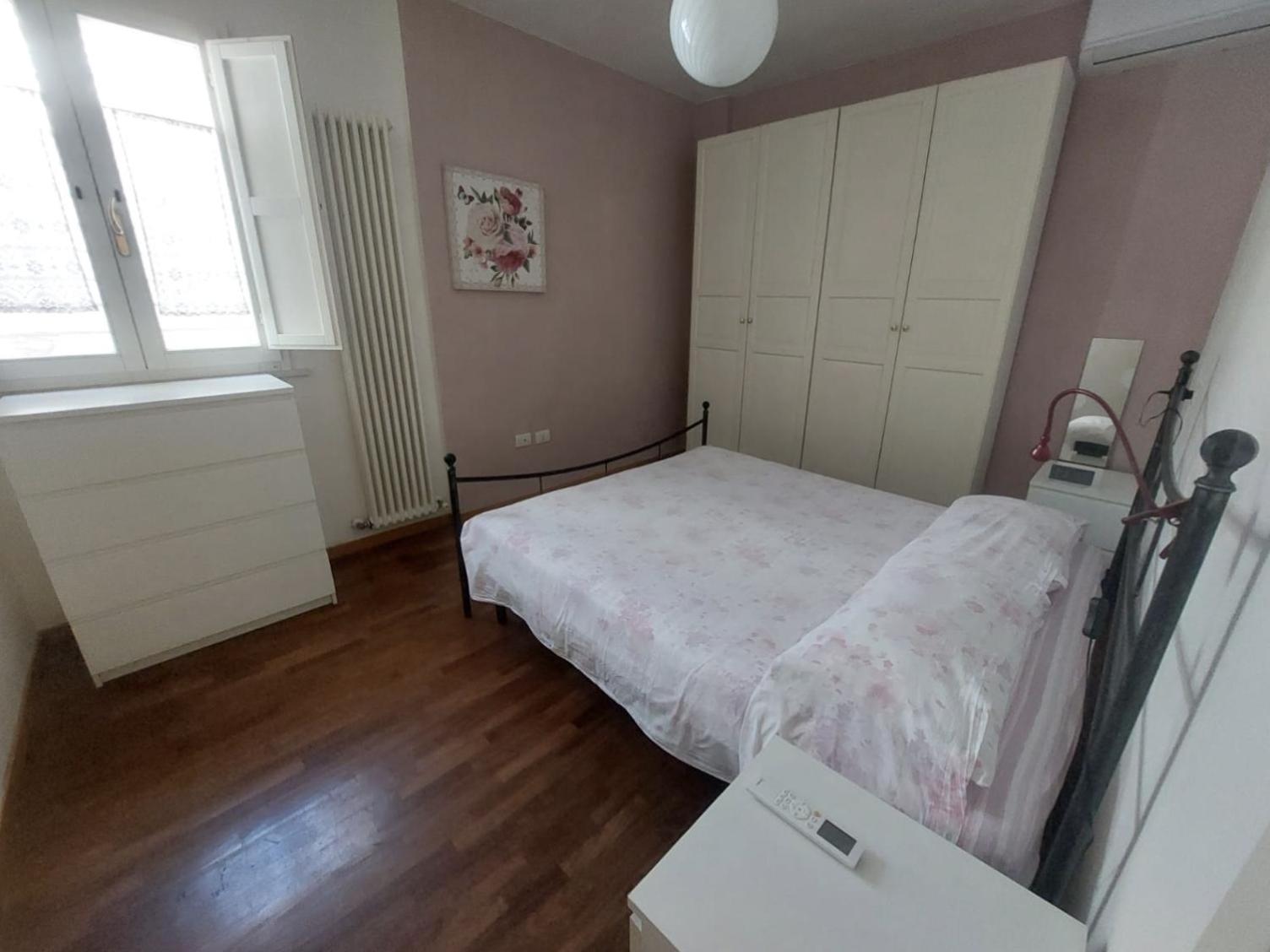 Bilocale Centro Storico Apartman Pesaro Kültér fotó